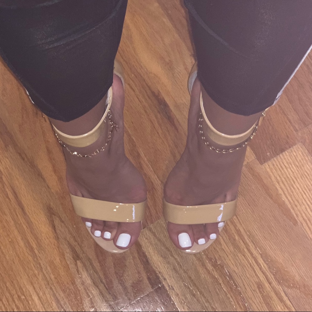 Nude Steve Madden Shoes - Picture 2 of 7